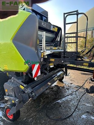 Empacadora gigant - Claas - variant 585 rc