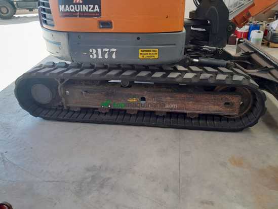 Miniexcavadora DEVELON DX85R-7