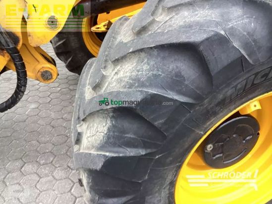 Minicargadora - JCB - tm 320 s | nur 2331 stunden !