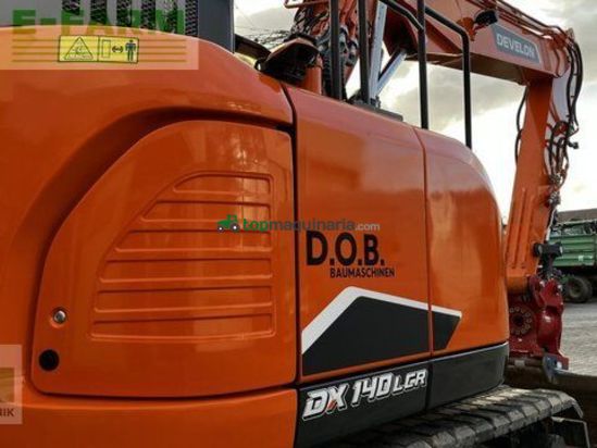 Excavadora -  - dx140lcr-7