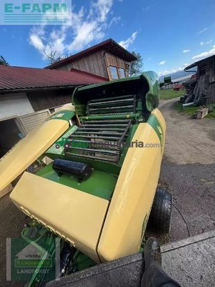 Empacadora gigant - Krone - fortima v 1500 mc