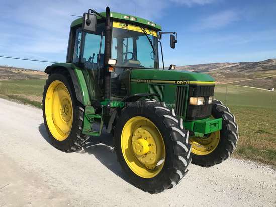 Tractor agrícola - John Deere - 6400 PREMIUM