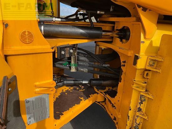 Minicargadora - JCB - 426 e ht agri inkl. grüngutgabel