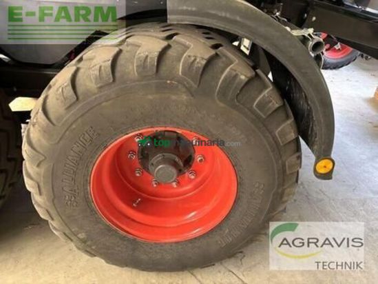 Empacadora gigant - Claas - quadrant 5300 fc t