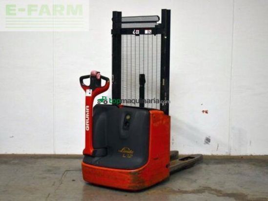 Elevadora - Linde - l 12 i 1172