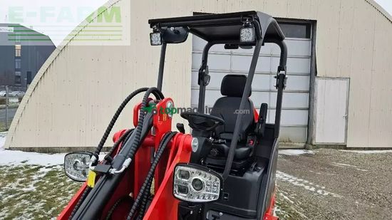 Minicargadora -  - 1026lx