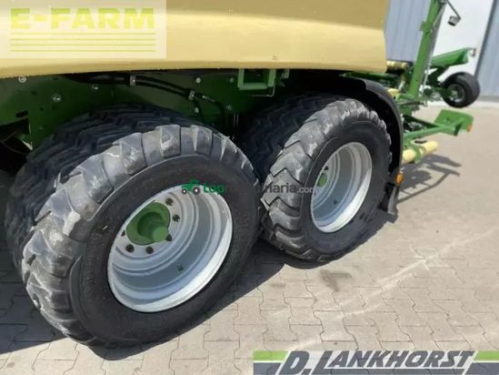 Empacadora gigant - Krone - comprima cv 150 xc