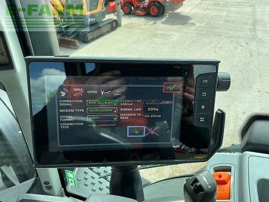 Tractor agrícola - Valtra - t254 versu tractor (st26300)