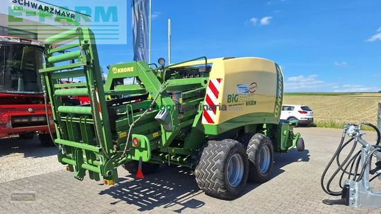 Empacadora gigant - Krone - bigpack 1270 xc