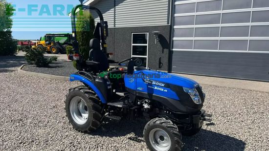 Tractor agrícola - Solis - h26 hst hydrostat med traktor dæk