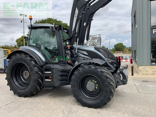 Tractor agrícola - Valtra - t254 versu unlimited tractor (st27246)