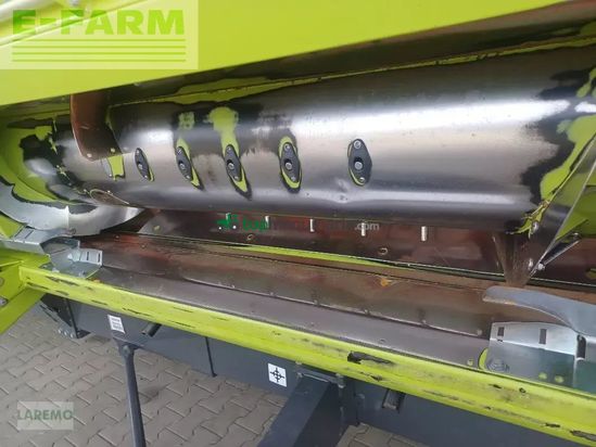Cosechadora de Cereal - Claas - trion 750 montana + v 770