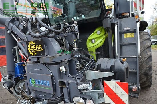 Tractor agrícola - Claas - xerion 4200 saddle trac bauer