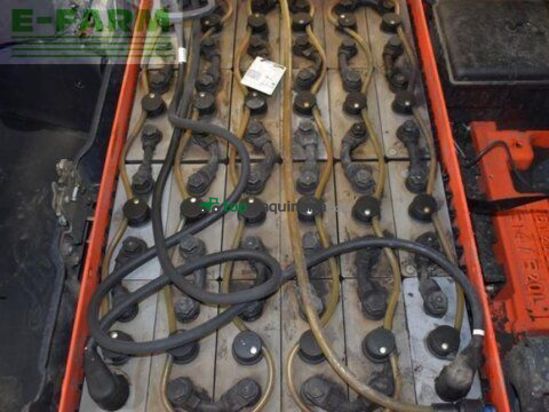 Elevadora - Linde - e 14 evo 386-02