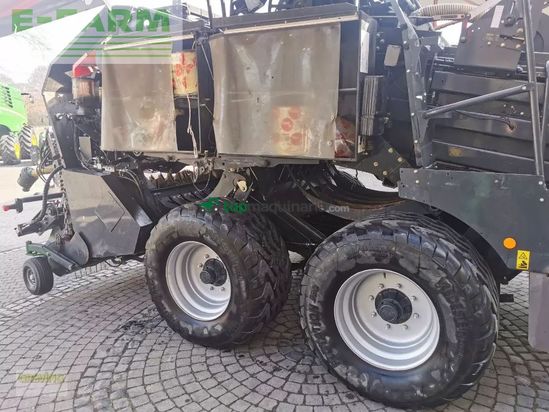 Empacadora gigant - Kuhn - lsb 1270