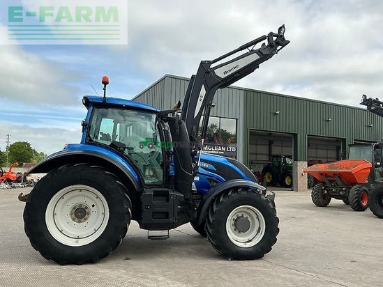 Tractor agrícola - Valtra - t174 active tractor (st26435)