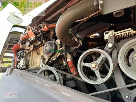 Cosechadora de Cereal - Claas - jaguar 960 allrad