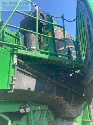 Cosechadora de Cereal - John Deere - t 560 i