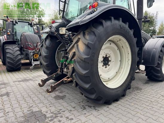 Tractor agrícola - Valtra - t202 versu