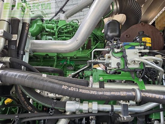 Cosechadora de Cereal - John Deere - 8400 mit kemper 460 plus