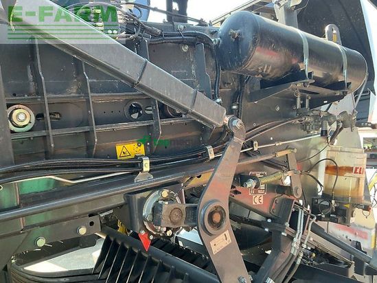 Empacadora gigant - Claas - quadrant 5200 fc tandem