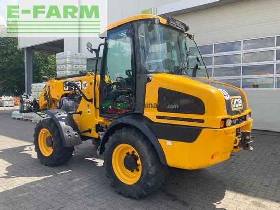 Minicargadora - JCB - tm220t4a