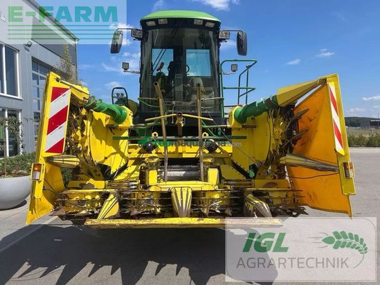 Cosechadora de Cereal - John Deere - 6850