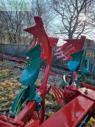 Arado - Kverneland - 6300 s