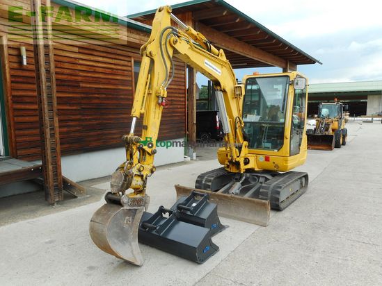 Excavadora - Takeuchi - tb 235 ( 3.605kg ) powertilt + hydr. sw