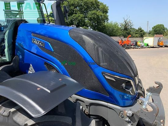 Tractor agrícola - Valtra - t154 hi tech tractor (st26619)