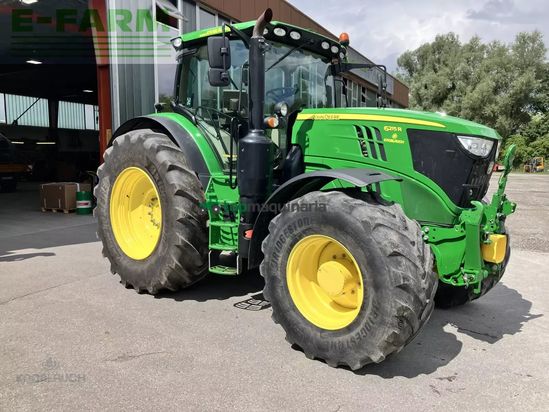 Tractor agrícola - John Deere - 6215r