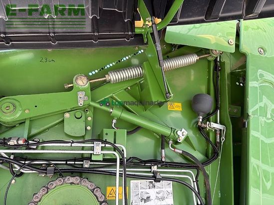 Empacadora gigant - Krone - comprima v 180 xc
