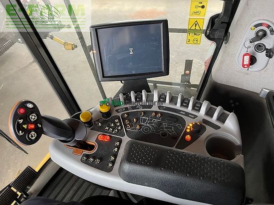 Cosechadora de Cereal - New Holland - cr 9.80