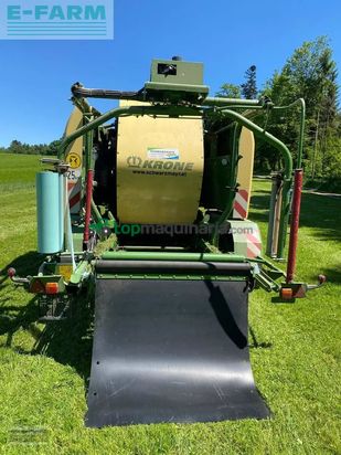 Empacadora gigant - Krone - comprima cv 150 xc