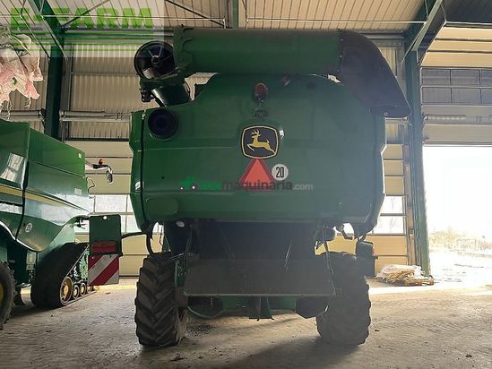Cosechadora de Cereal - John Deere - s690