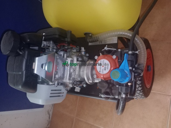 Pulverizador arrastrado - Movicam 100l motor Honda GX100