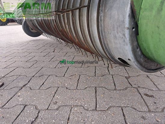 Empacadora gigant - Krone - round pack 1250 mc