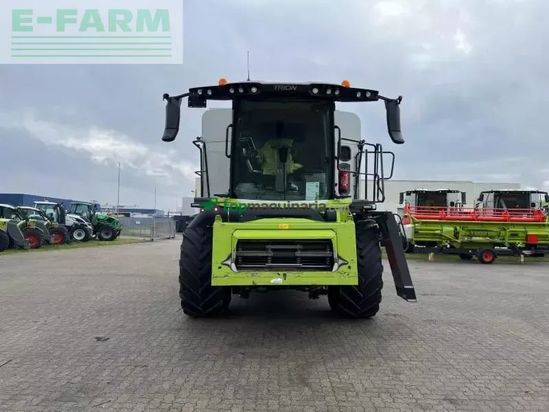 Cosechadora de Cereal - Claas - trion 530 montana