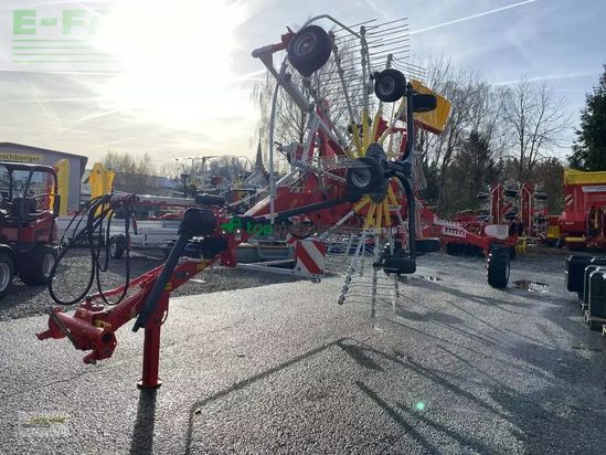 Rastrillo - Pöttinger - top 812