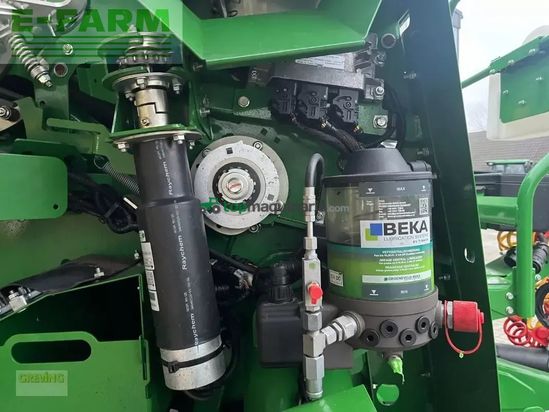 Empacadora gigant - John Deere - c441r