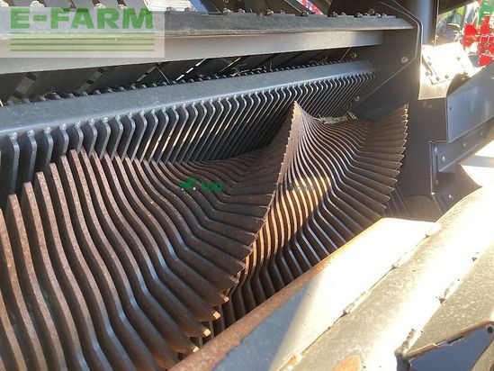 Empacadora gigant - Claas - quadrant 5300 fc