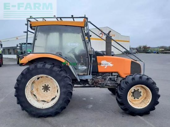 Tractor agrícola - Renault - ergos95