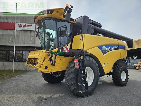 Cosechadora de Cereal - New Holland - cx 6.90
