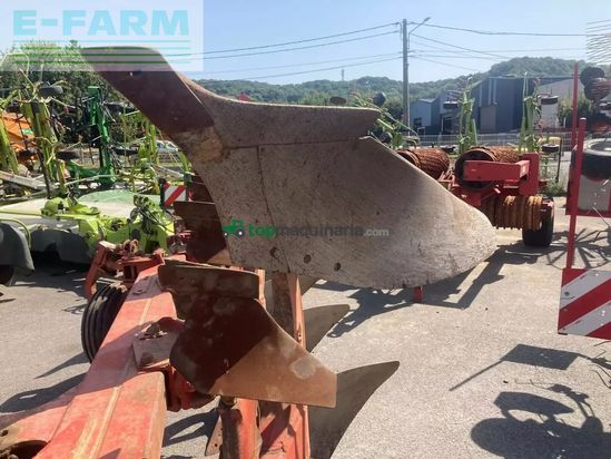 Arado - Gregoire Besson - charrue rb 41