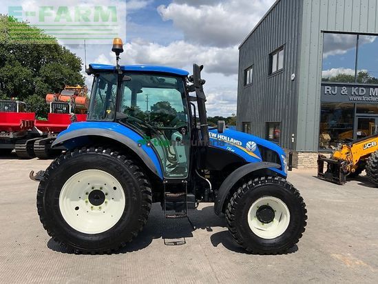 Tractor agrícola - New Holland - t5.95 tractor (st23758)