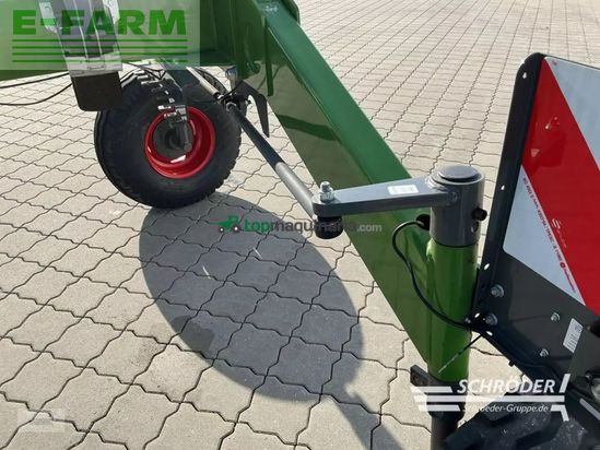 Rastrillo - Fendt - former 880