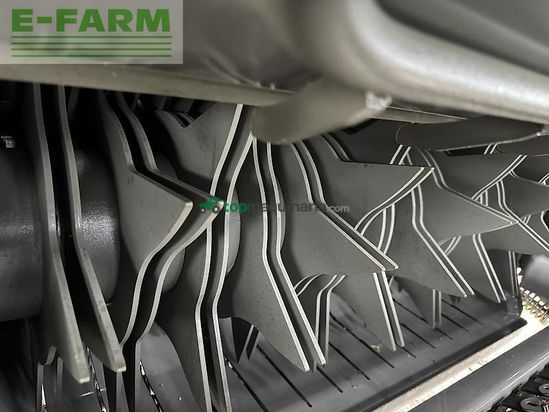 Empacadora gigant - Claas - variant 560 rc pro 540u/min