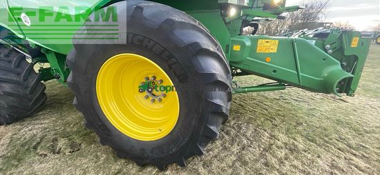 Cosechadora de Cereal - John Deere - S785