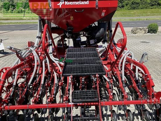 Sembradora - Kverneland - saterra 1030 + h-series