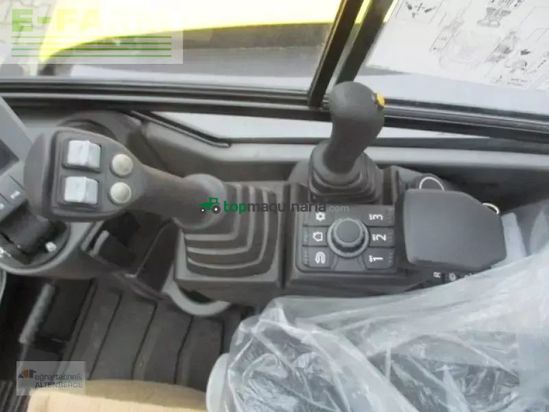 Excavadora - New Holland - e55d